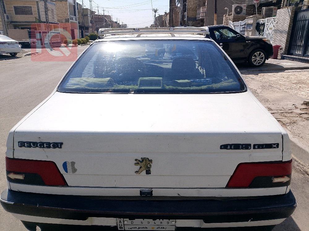 بيجو 405